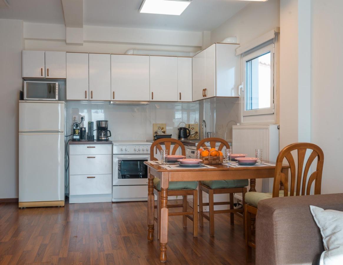 Marousi Cozy Apartment アテネ エクステリア 写真