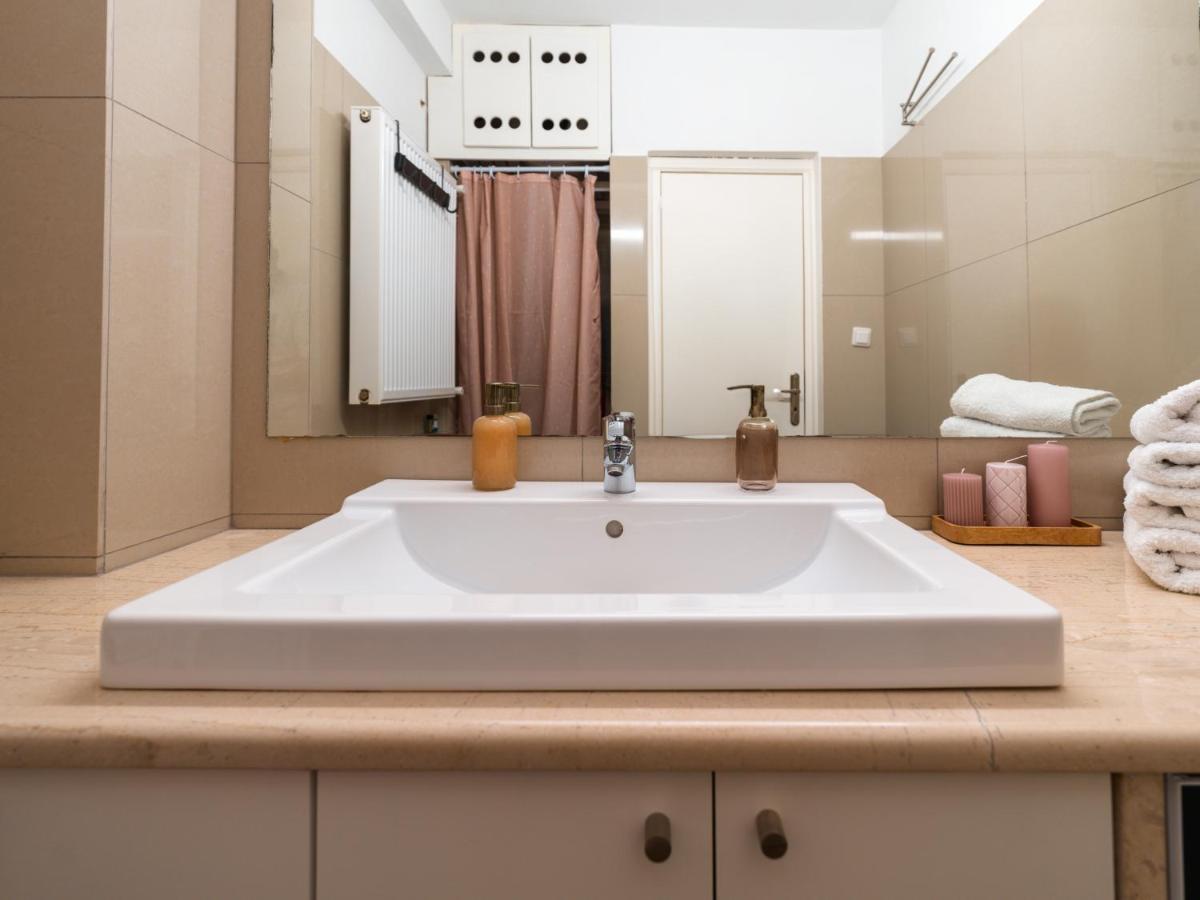 Marousi Cozy Apartment アテネ エクステリア 写真