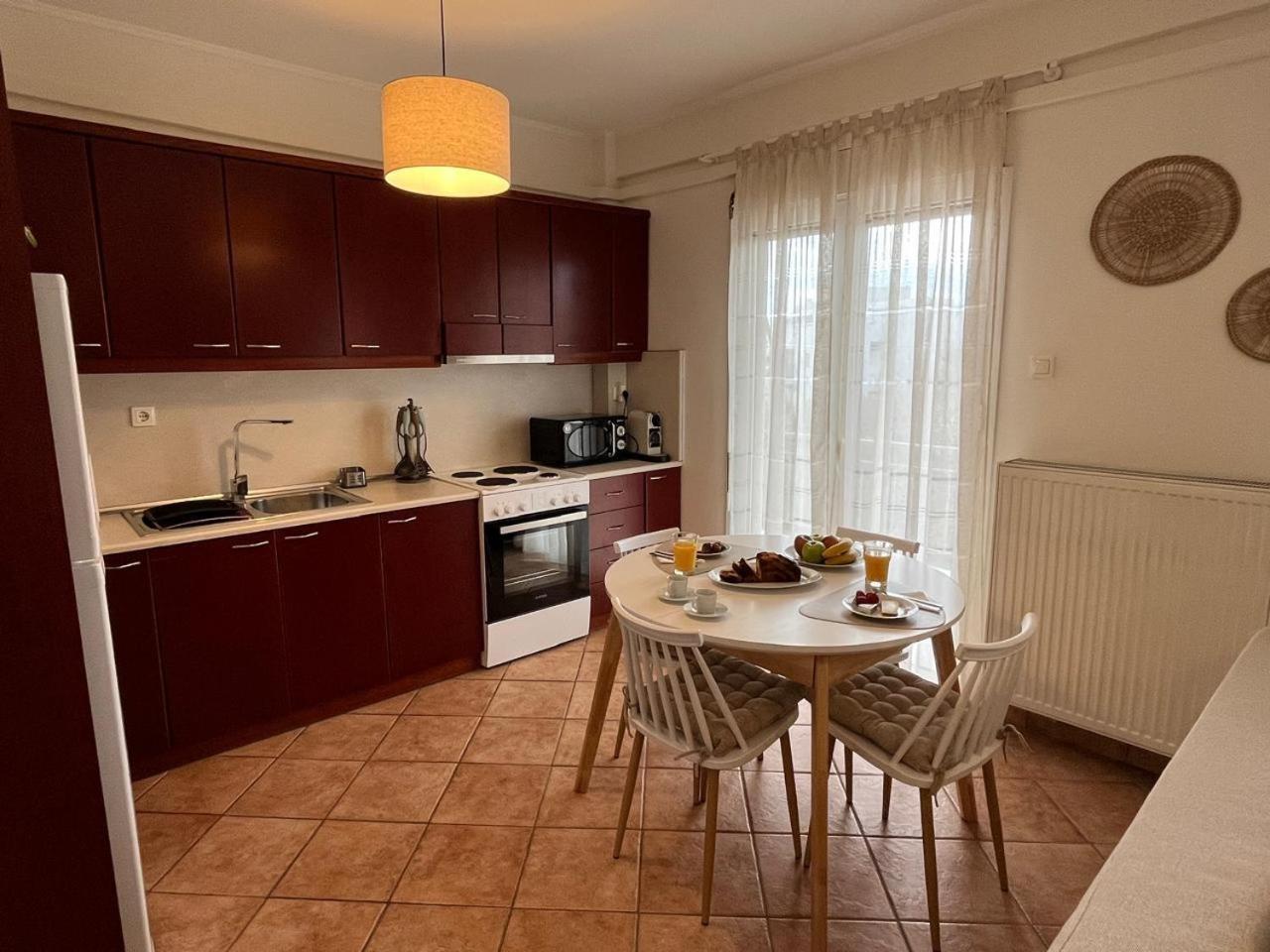 Marousi Cozy Apartment アテネ エクステリア 写真